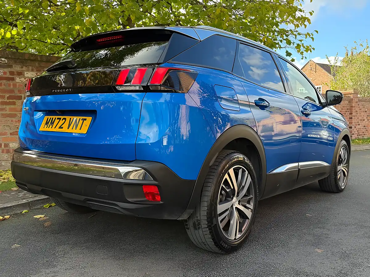 Used 2022 Peugeot 3008 Allure Premium + Blue - Interior and Exterior details 5
