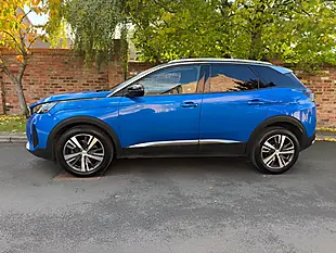 Used 2022 Peugeot 3008 Allure Premium + Blue - Interior and Exterior details 9