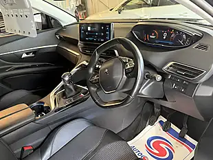Used 2022 Peugeot 3008 Allure Premium Grey - Interior and Exterior details 10
