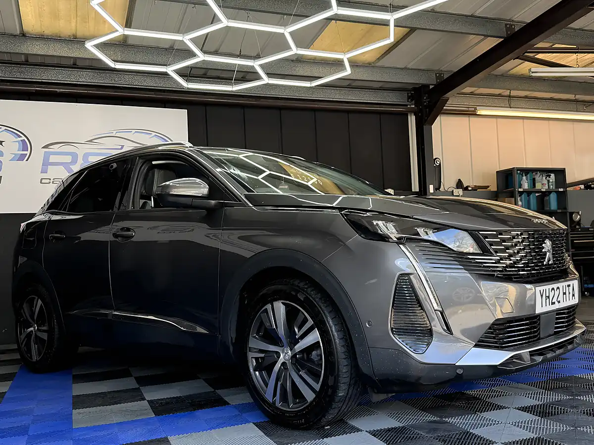Used 2022 Peugeot 3008 Allure Premium Grey - Interior and Exterior details 13