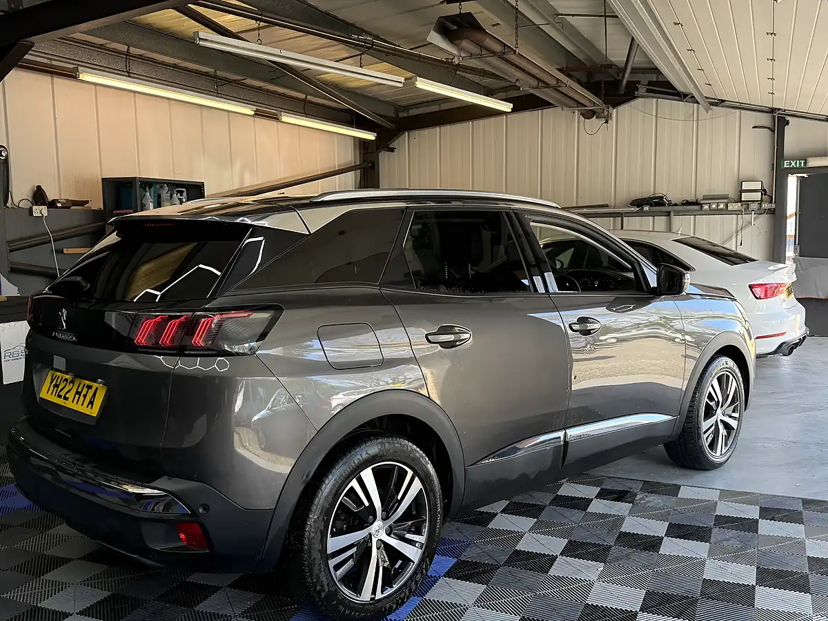 Used 2022 Peugeot 3008 Allure Premium Grey - Interior and Exterior details 6