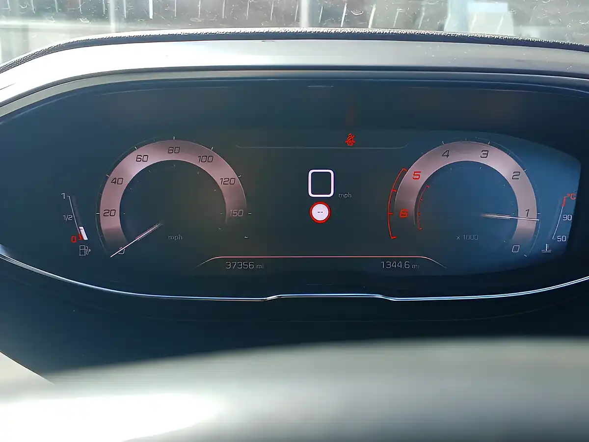 Used 2022 Peugeot 3008 GT Blue - Interior and Exterior details 13