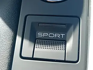Used 2022 Peugeot 3008 GT Blue - Interior and Exterior details 16