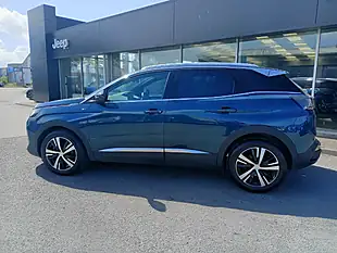 Used 2022 Peugeot 3008 GT Blue - Interior and Exterior details 4