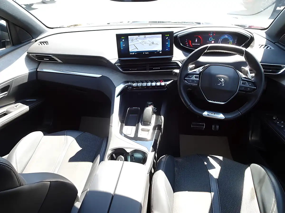 Used 2022 Peugeot 3008 GT Nera Black - Interior and Exterior details 6