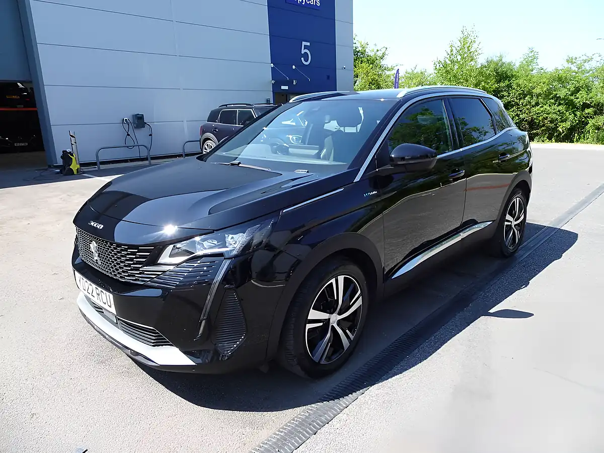 Used 2022 Peugeot 3008 GT Nera Black - Interior and Exterior details 9