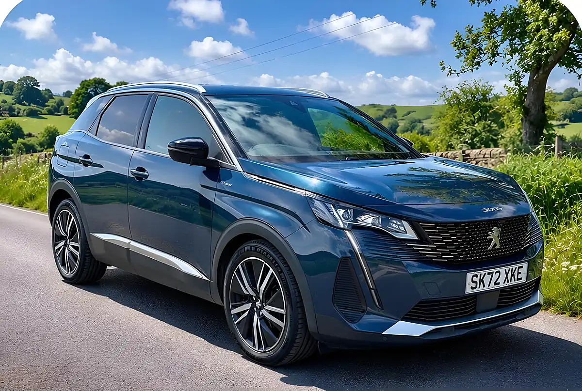 Used 2022 Peugeot 3008 GT Premium Blue - Interior and Exterior details 9