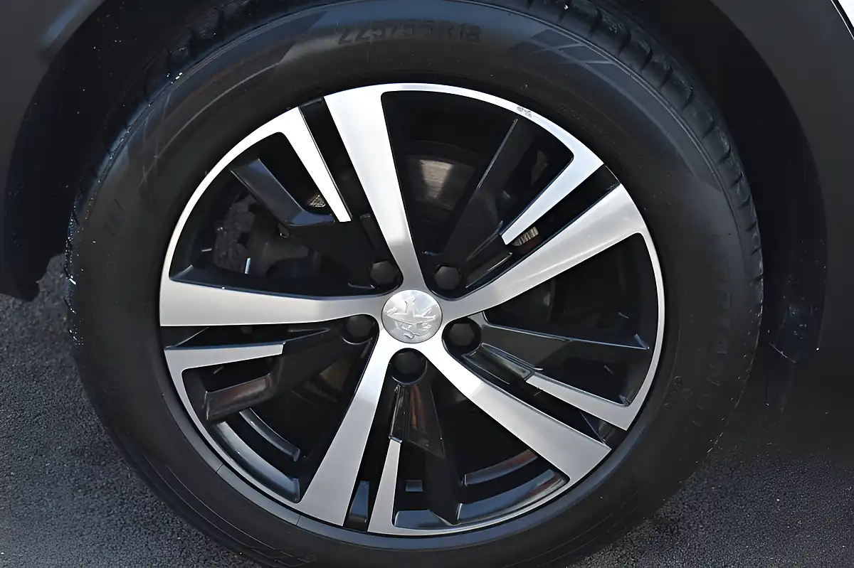 Used 2022 Peugeot 3008 GT White - Interior and Exterior details 20