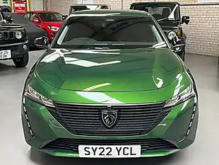 Used 2022 Peugeot 308 Active Premium Green - Interior and Exterior details 2