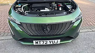Used 2022 Peugeot 308 Allure Premium Green - Interior and Exterior details 20