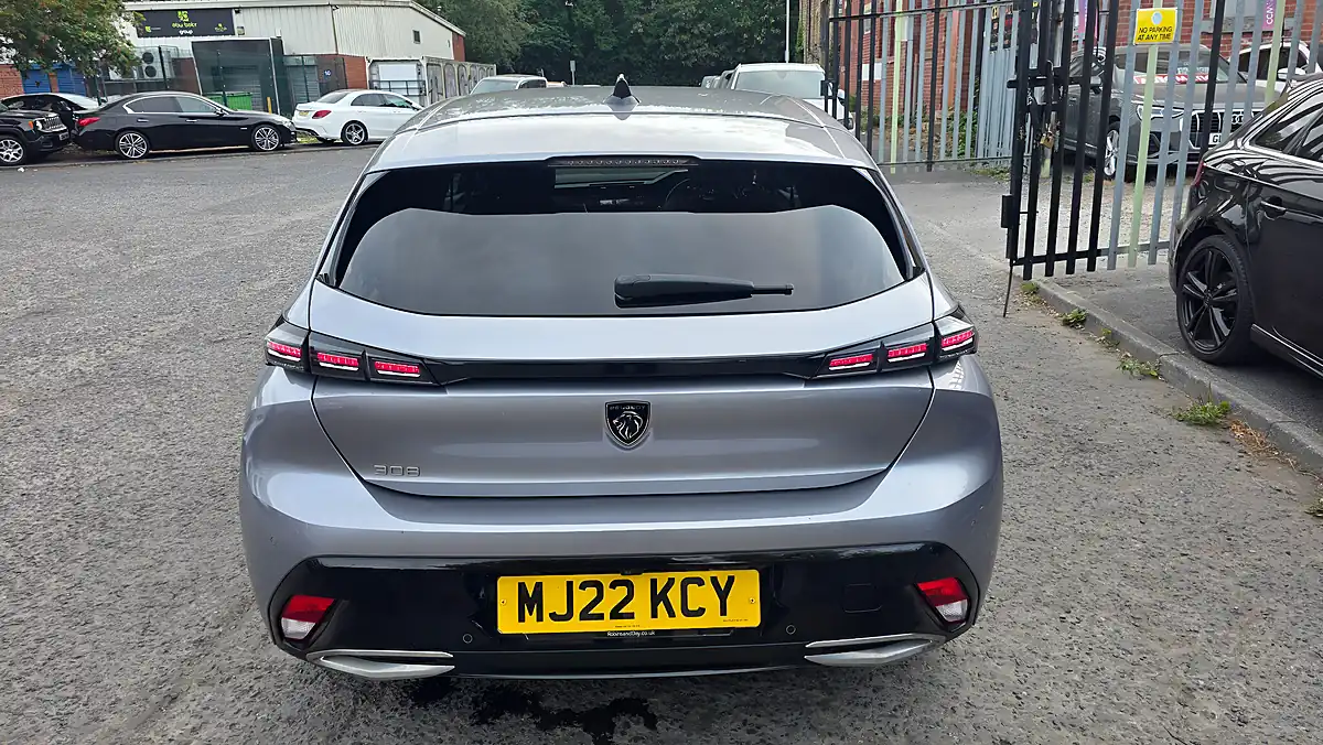 Used 2022 Peugeot 308 Allure Premium Grey - Interior and Exterior details 10