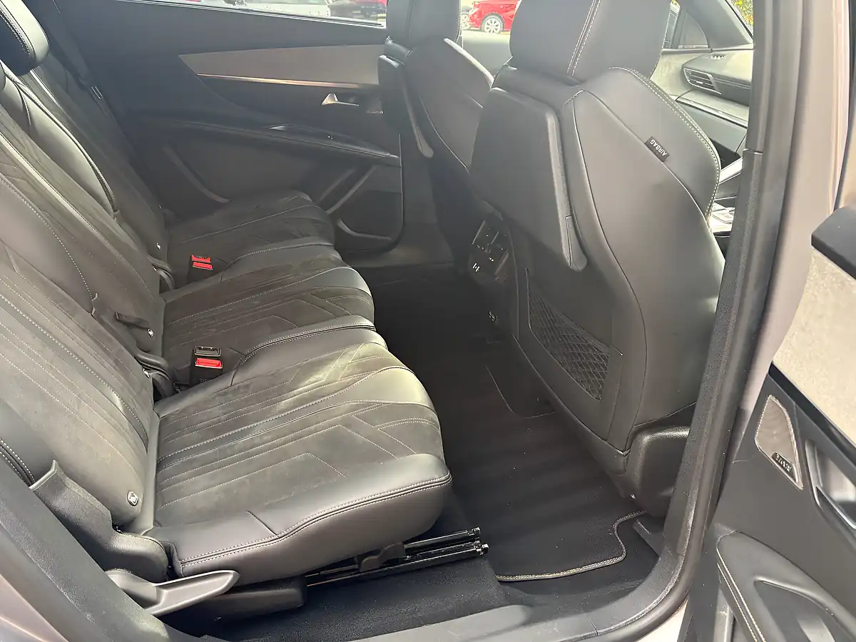 Used 2022 Peugeot 5008 GT Premium Grey - Interior and Exterior details 11