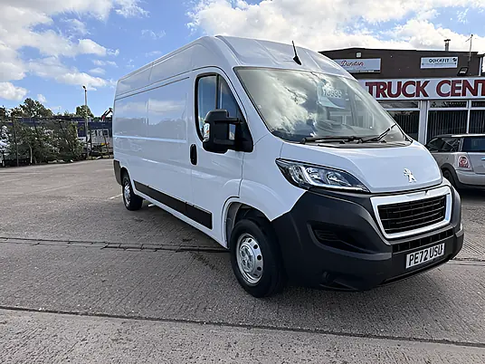 2022 Peugeot Boxer 335 Professional 2.2 HDi L3 H2