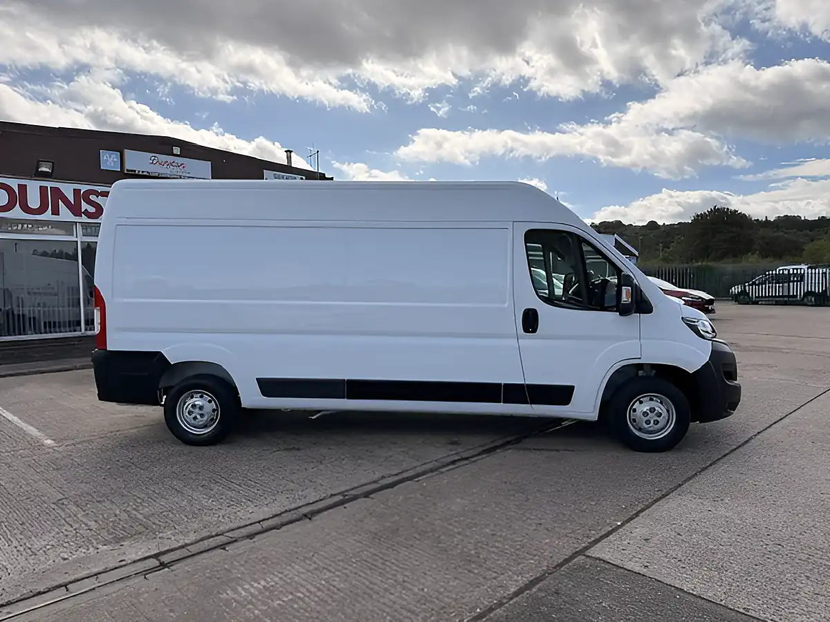 Used 2022 Peugeot Boxer 335 Professional L3 H2 Lwb White - Interior and Exterior details 2