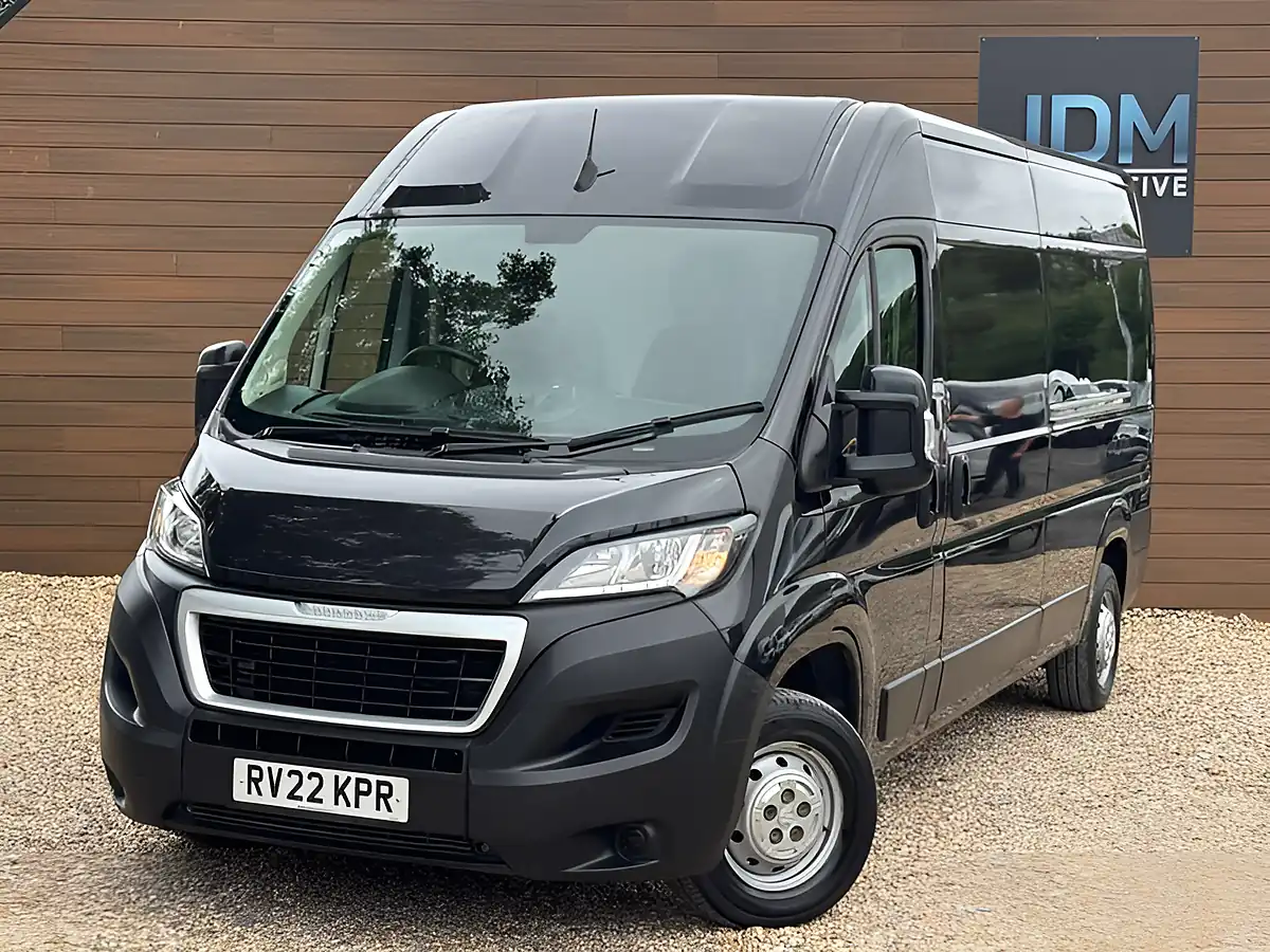 Used 2022 Peugeot Boxer 335 Professional L3H2 Grey - Interior and Exterior details 8