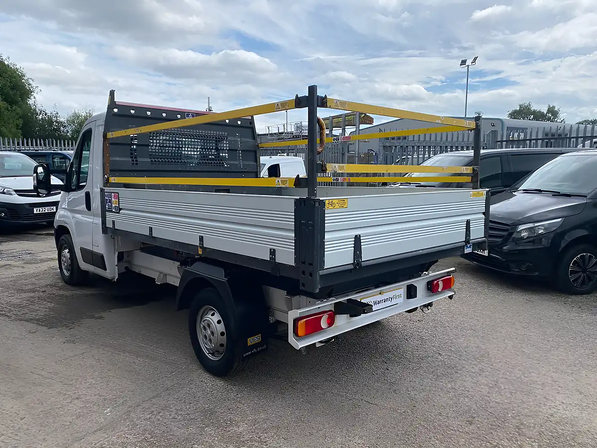 Used 2022 Peugeot Boxer Built for Business Alloy Tipper L2 White - Interior and Exterior details 11