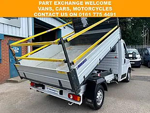 Used 2022 Peugeot Boxer Built for Business Alloy Tipper L2 White - Interior and Exterior details 7