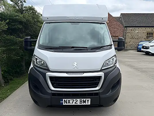 2022 Peugeot Boxer Maxi Low Loader 4.2m
