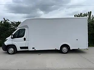 Used 2022 Peugeot Boxer Maxi Low Loader Box Van 4.2m White - Interior and Exterior details 10