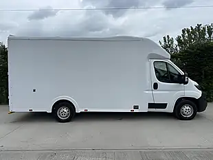Used 2022 Peugeot Boxer Maxi Low Loader Box Van 4.2m White - Interior and Exterior details 6
