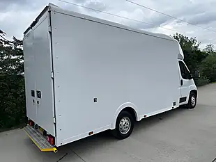 Used 2022 Peugeot Boxer Maxi Low Loader Box Van 4.2m White - Interior and Exterior details 7