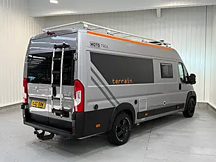 Used 2022 Peugeot Boxer Moto-Trek Terrain Grey Metallic - Interior and Exterior details 5