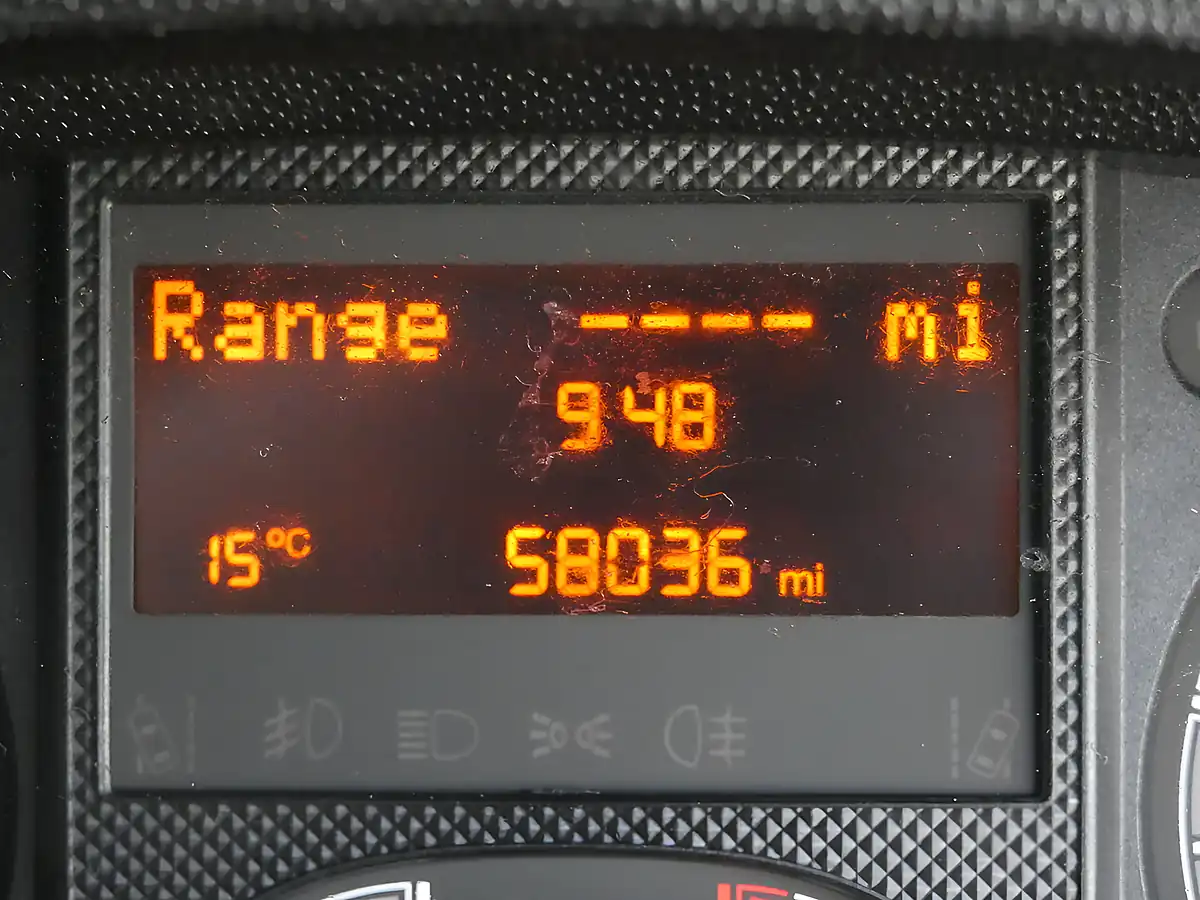 Used 2022 Peugeot Boxer Professional L3H2 Lwb Ice White - Interior and Exterior details 7
