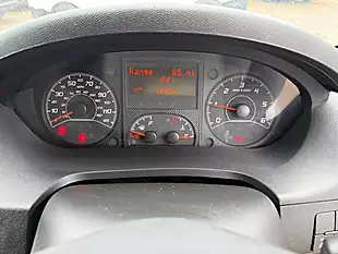 Used 2022 Peugeot Boxer Professional White - Interior and Exterior details 14