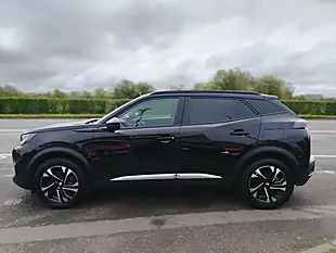 Used 2022 Peugeot E-2008 Allure Premium Nera Black Metallic - Interior and Exterior details 9