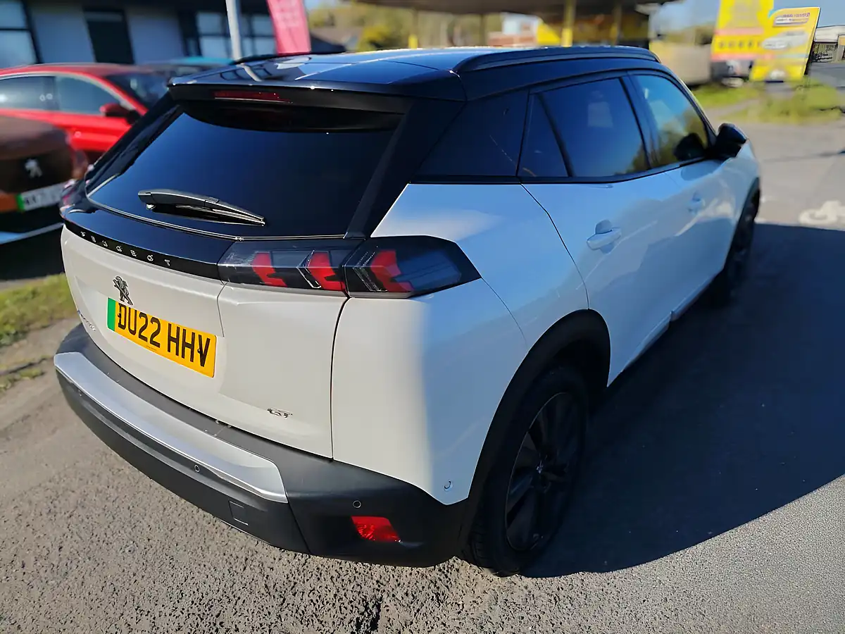 Used 2022 Peugeot E-2008 GT Premium White - Interior and Exterior details 7