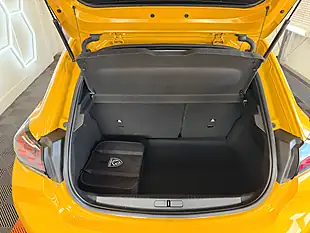 Used 2022 Peugeot E-208 Active Premium Yellow - Interior and Exterior details 11