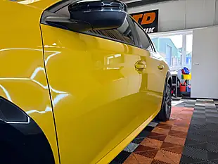 Used 2022 Peugeot E-208 Active Premium Yellow - Interior and Exterior details 7
