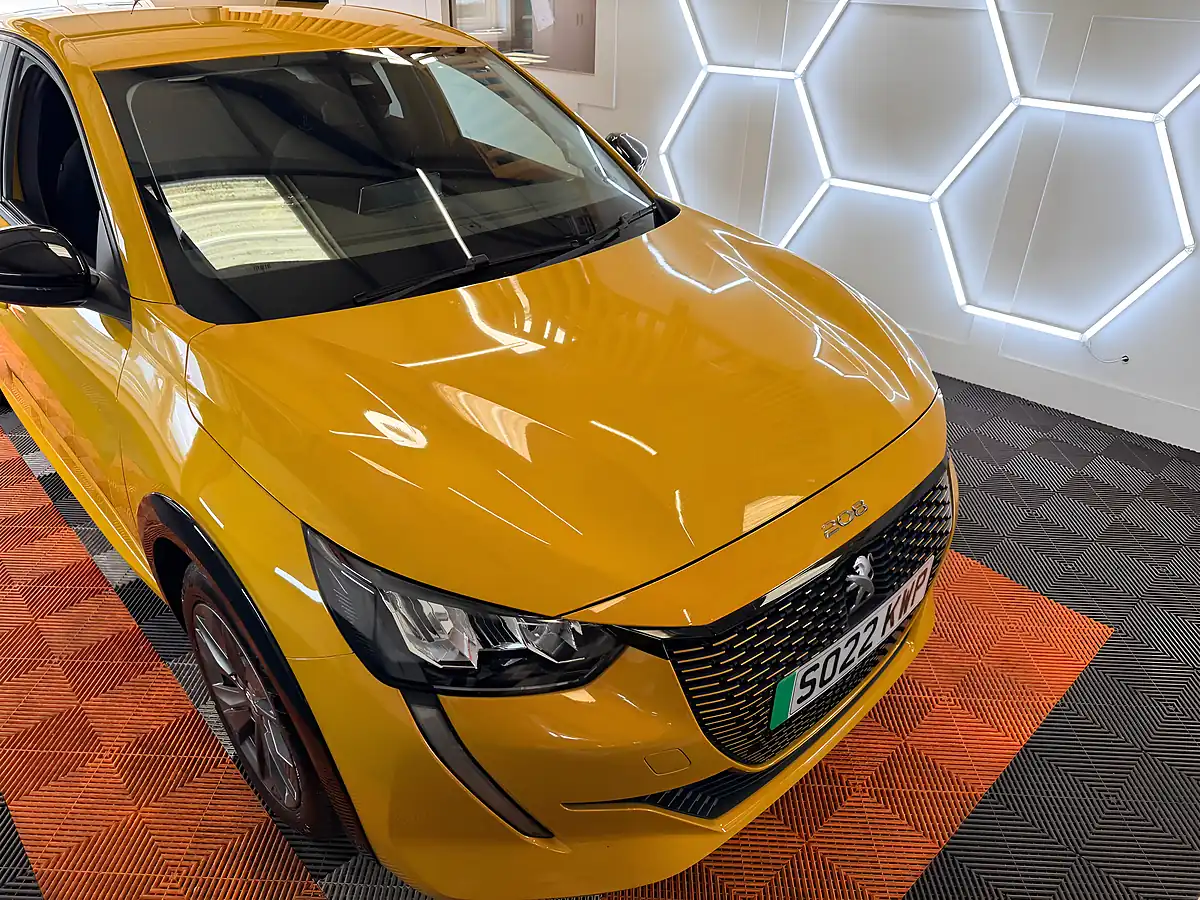 Used 2022 Peugeot E-208 Active Premium Yellow - Interior and Exterior details 8