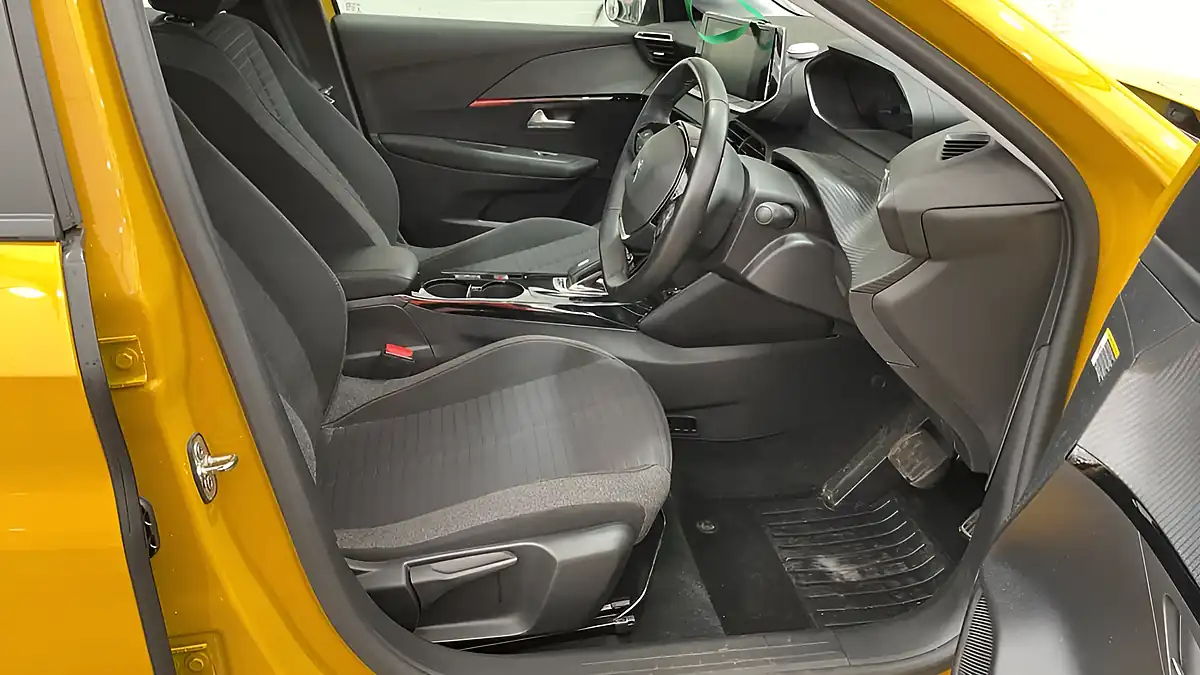 Used 2022 Peugeot E-208 Allure Yellow - Interior and Exterior details 2