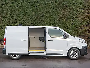 Used 2022 Peugeot E-Expert Professional Blanc White - Interior and Exterior details 6