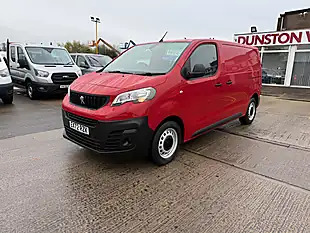 Used 2022 Peugeot Expert Professional L2 Mwb Euro6 Red - Interior and Exterior details 12