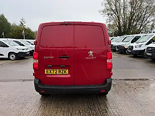 Used 2022 Peugeot Expert Professional L2 Mwb Euro6 Red - Interior and Exterior details 5