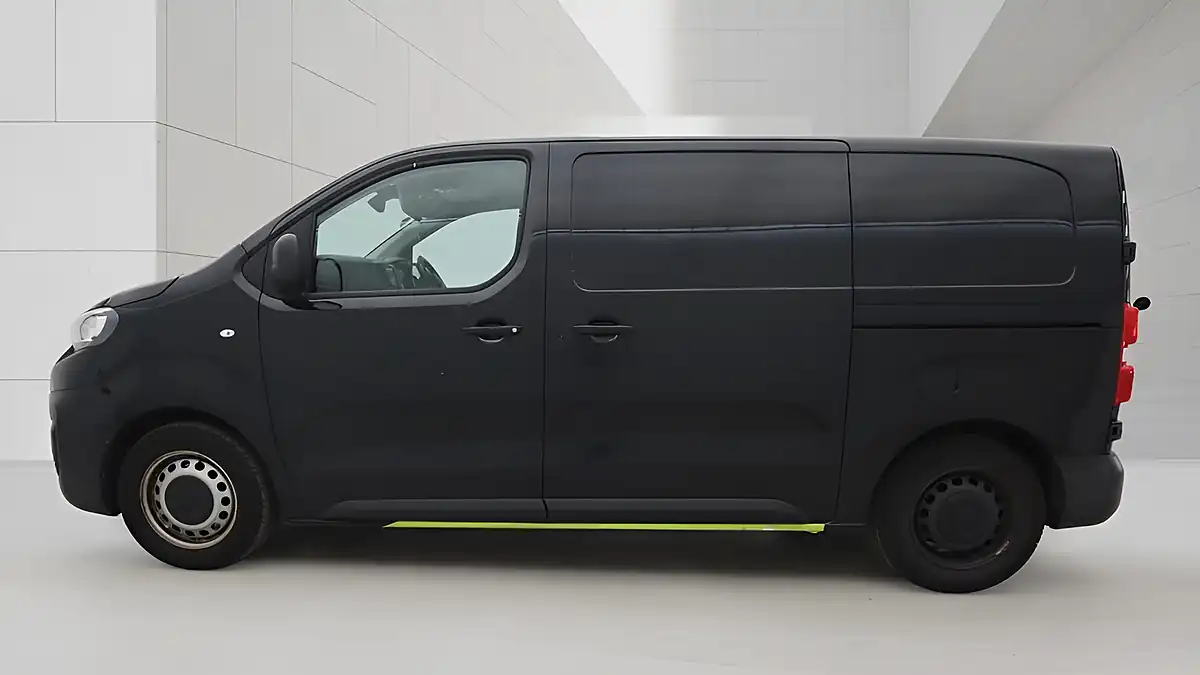 Used 2022 Peugeot Expert Professional Premium Black - Interior and Exterior details 8