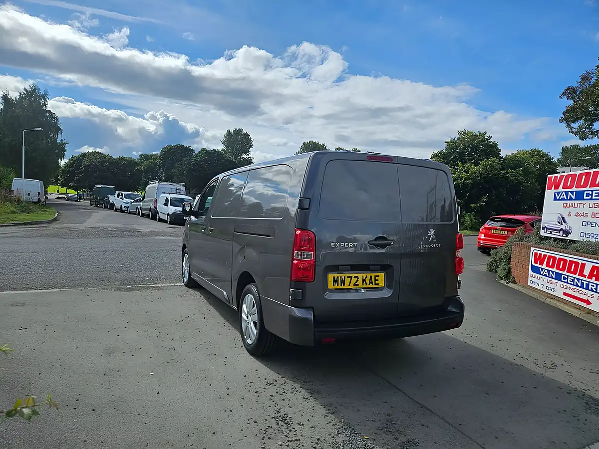 Used 2022 Peugeot Expert Professional Premium Grey - Interior and Exterior details 6