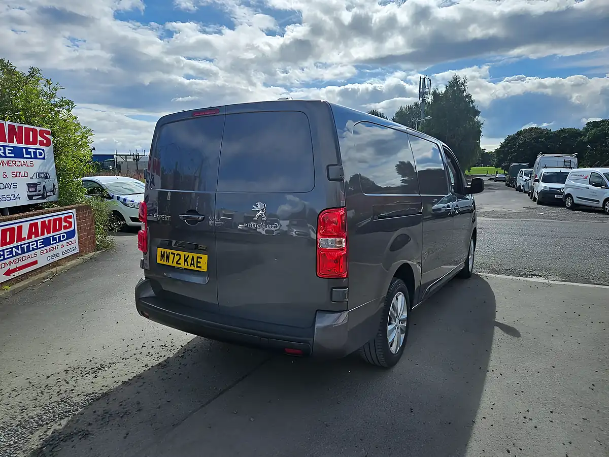 Used 2022 Peugeot Expert Professional Premium Grey - Interior and Exterior details 8