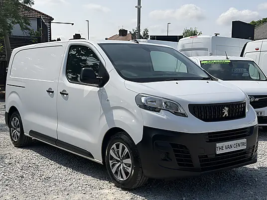 2022 Peugeot Expert Professional Premium L1 1.5 BlueHDi