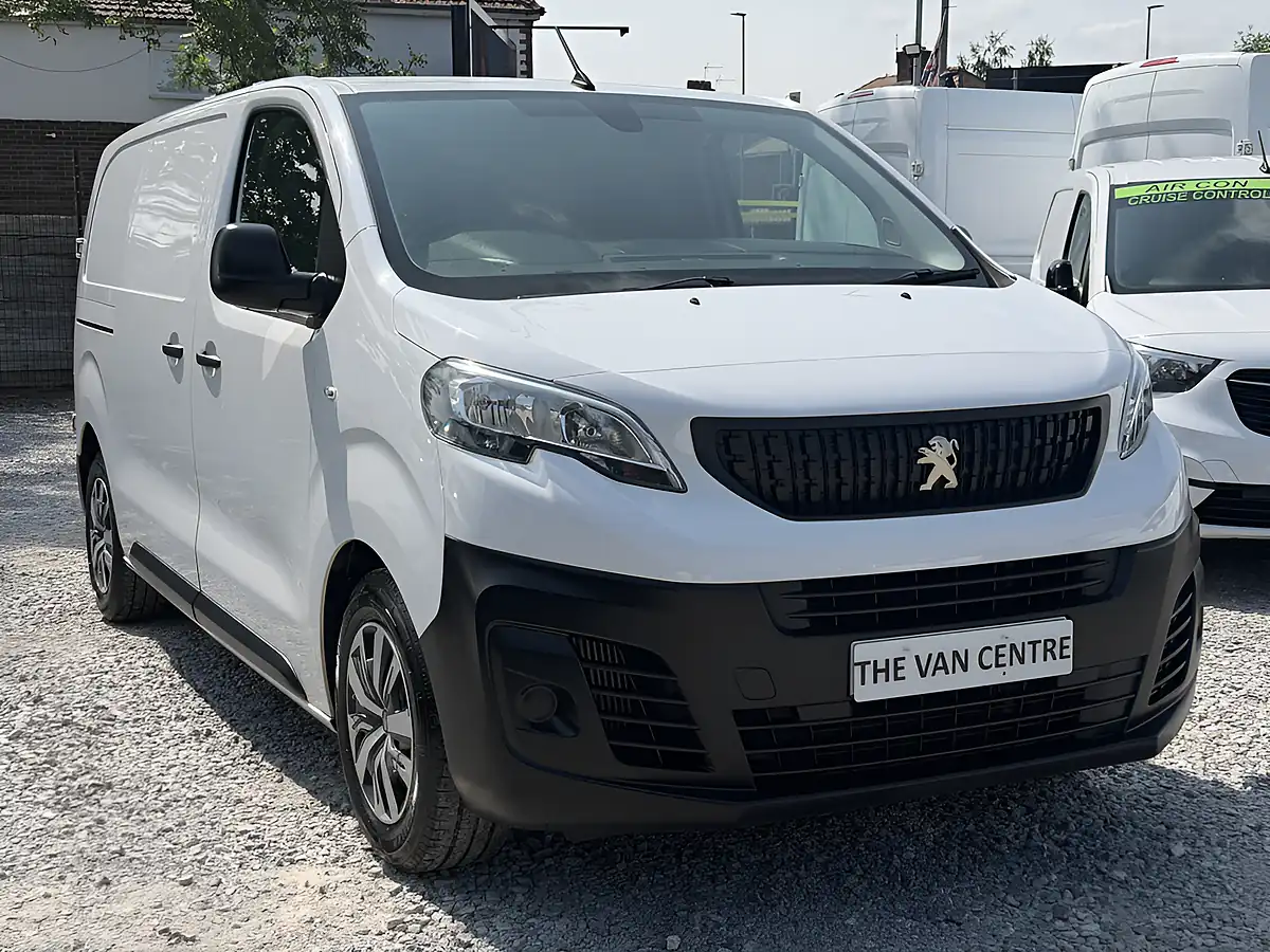 Used 2022 Peugeot Expert Professional Premium L1 White - Interior and Exterior details 2