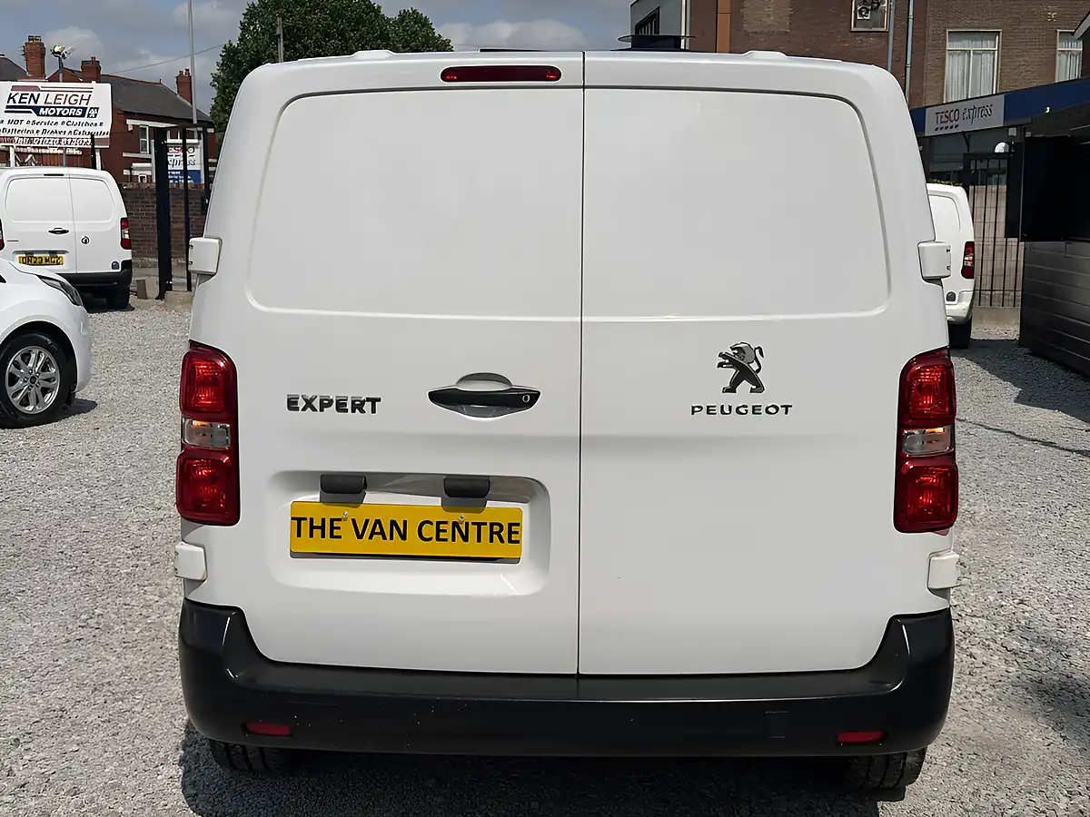 Used 2022 Peugeot Expert Professional Premium L1 White - Interior and Exterior details 8