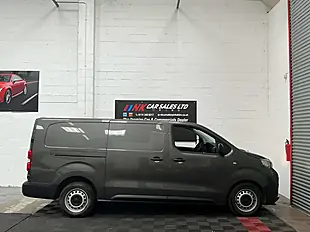 Used 2022 Peugeot Expert Professional Premium L2 Grey - Interior and Exterior details 3