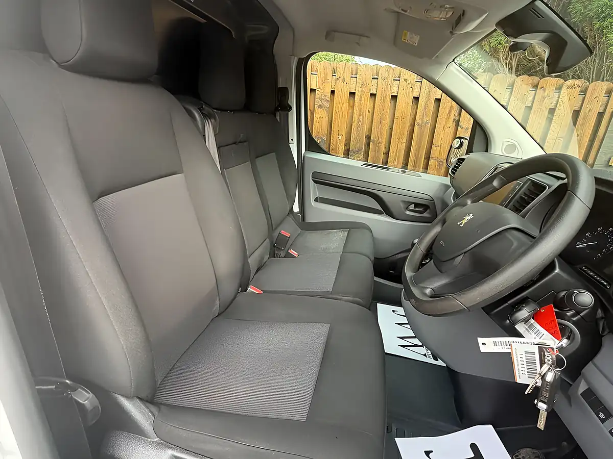 Used 2022 Peugeot Expert Professional Premium Long Panel Van Lwb White - Interior and Exterior details 14
