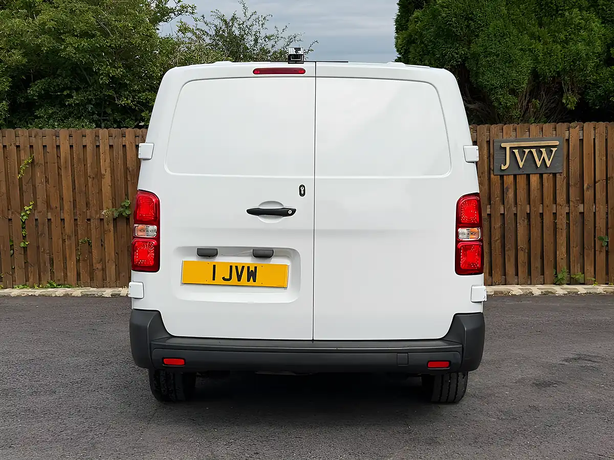 Used 2022 Peugeot Expert Professional Premium Long Panel Van Lwb White - Interior and Exterior details 20