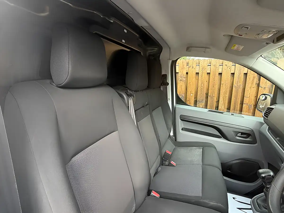 Used 2022 Peugeot Expert Professional Premium Long Panel Van Lwb White - Interior and Exterior details 6