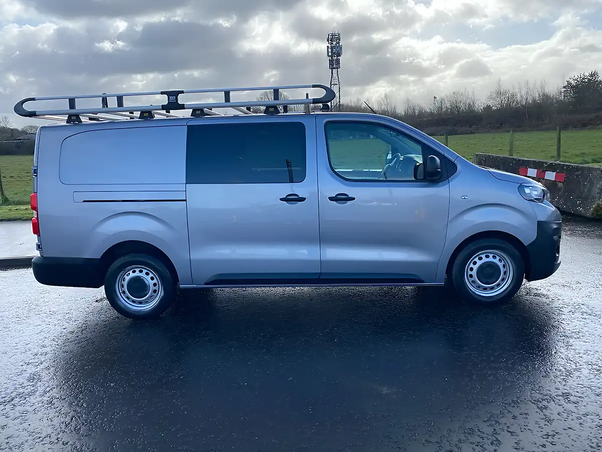 Used 2022 Peugeot Expert Professional Premium Lwb Grey - Interior and Exterior details 2