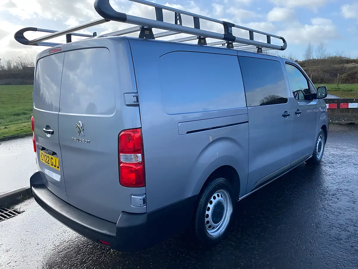 Used 2022 Peugeot Expert Professional Premium Lwb Grey - Interior and Exterior details 3