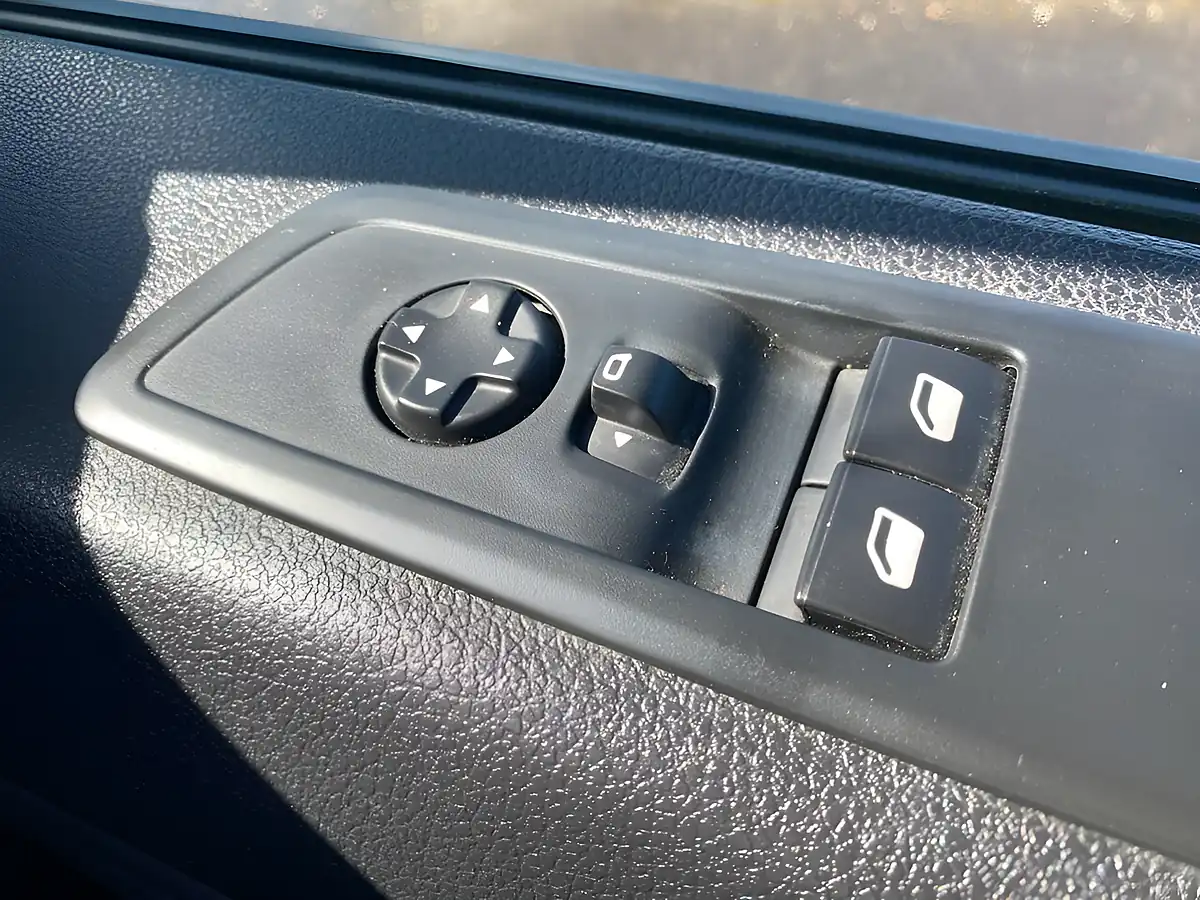 Used 2022 Peugeot Expert Professional Premium Lwb Grey - Interior and Exterior details 6